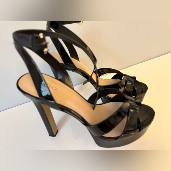 Also high heel plate from sandals. - Picture 11 of 12